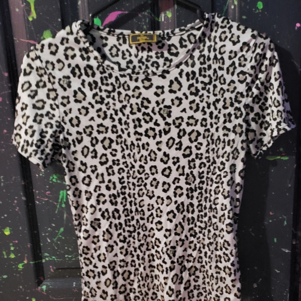 Fendi t shirt